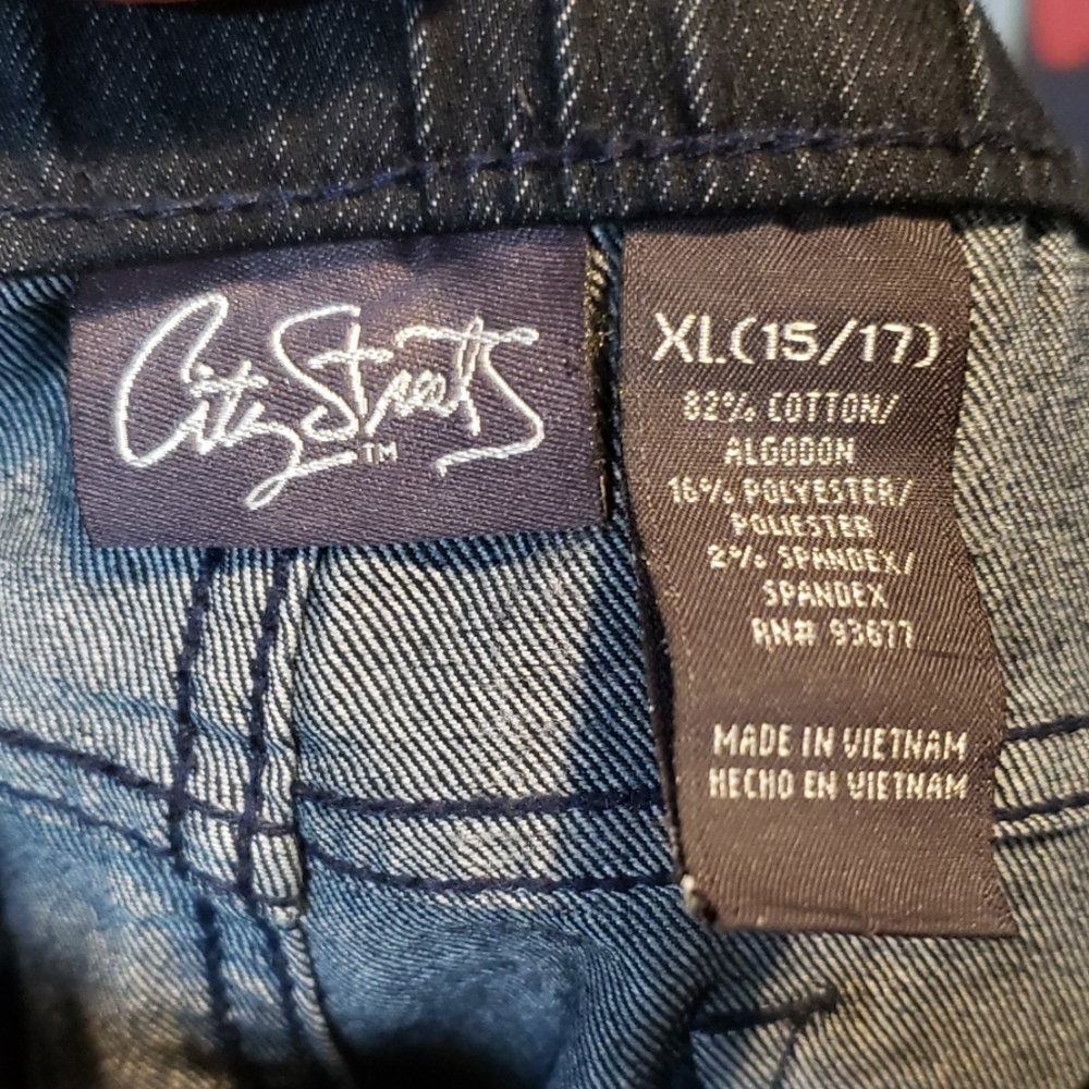 Jeans - Picture 5 of 5